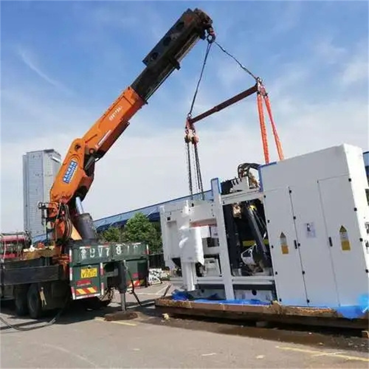 沉湖管委会附近小吊车联系方式|8-16吨|本地及时服务